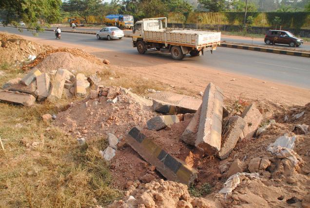 MCC begins to clear city of concrete debris