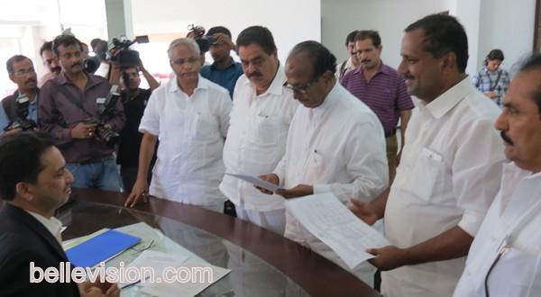 Mangalore Cong Veteran Leader Janardhan Poojary files nomination papers