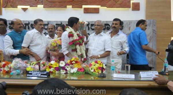 Mlore Mahabala Marla elected City Mayor, Kavita-Deputy Mayor