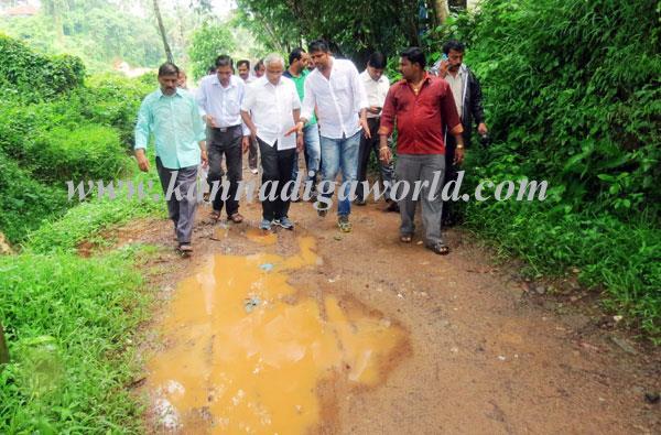 MLA J R Lobo visits Bolla Kallathodu, a flood affected region