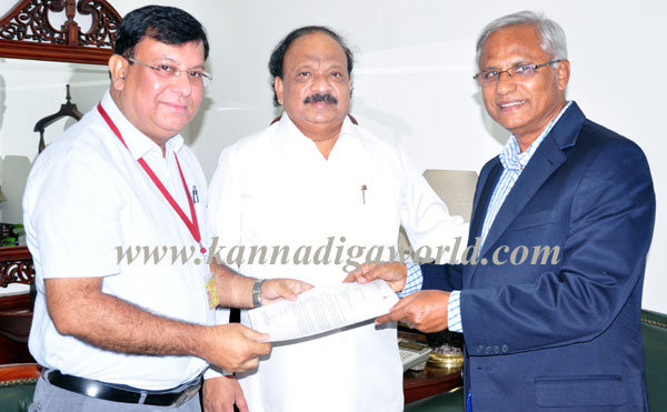 JR Lobo, minister Baig meet Air India MD and Civil minister; urge to restart Kuwait-Mangalore direct flight