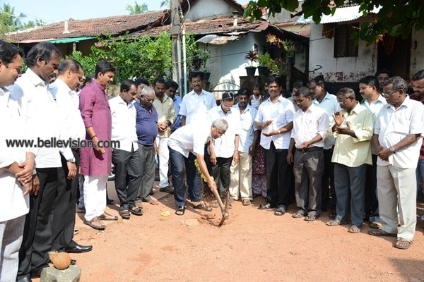 M’lore: MLA J R Lobo lays foundation for various road development works @ Rs 2.31 crore