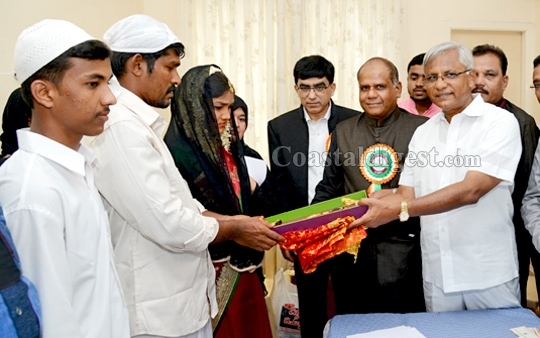 Mangalore: 17 couples enter marital life at BWF mass marriage