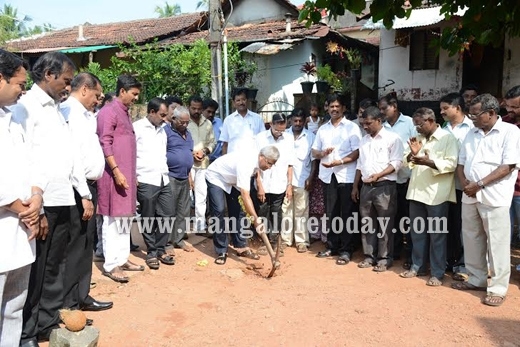 MLA J.R. Lobo lays foundation for Rs 2.31 cr worth road development projects