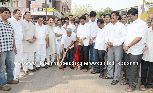 Kodialguttu Road construction work inaugurated by MLA J R Lobo.