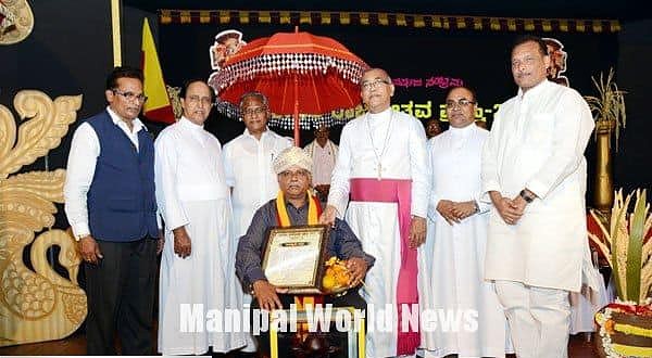 Pingara Rajyotsava Award 2014 conferred to Manasa Rehabilitation Centre