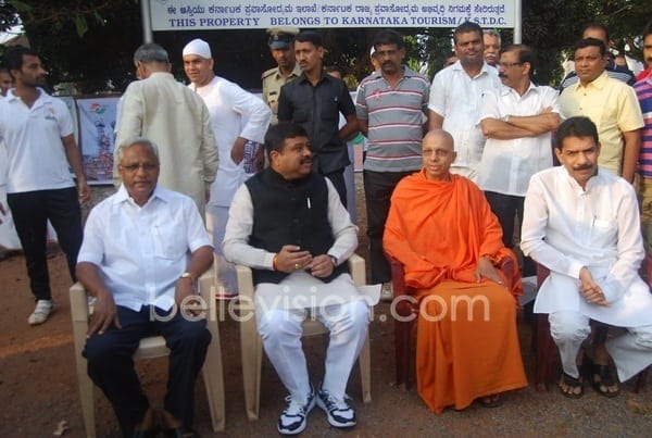 Ramakrishna Mission carries out Swacch Mangaluru on 10th consecutive Sunday