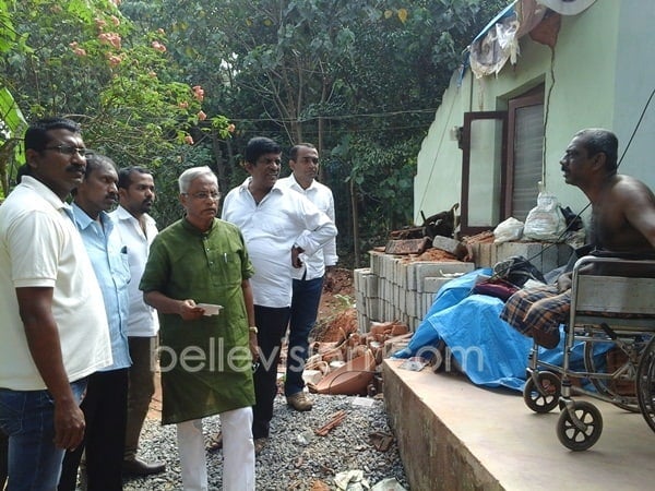 Mangaluru: House collapses at Maroli, MLA Lobo assures monetary help for repairs