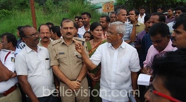 m luru mla j r lobo inspects accident zone padil junction mla fom