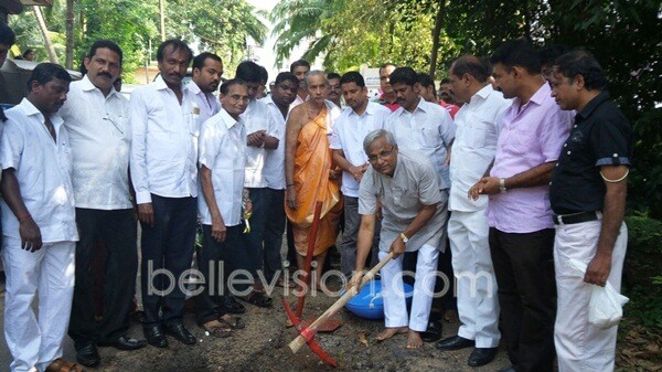 Mangaluru: MLA J R Lobo lays foundation to concreting Kadri Kambla Main Road @ Rs 2.30 crore