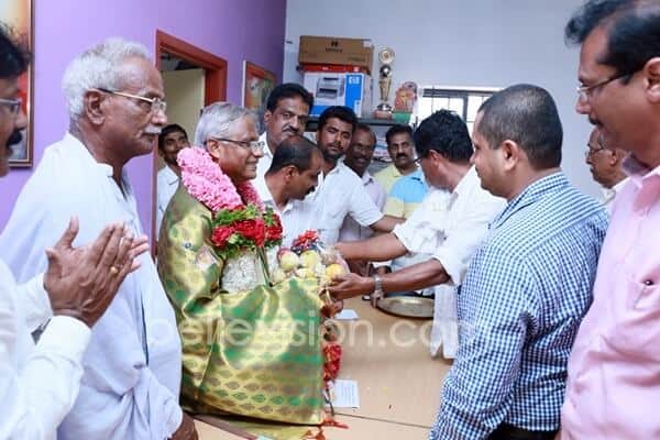 M’luru Maroli temple Committee felicitates MLA J R Lobo