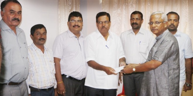 ಮುಖ್ಯಮಂತ್ರಿ ಪರಿಹಾರ ನಿಧಿ ವಿತರಣೆ