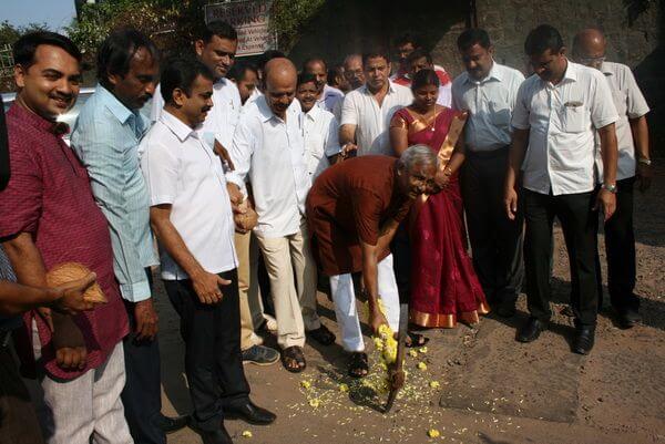 ಕಲೆಕ್ಟರ್ ಗೇಟ್ ರಸ್ತೆ ಕಾಂಕ್ರೀಟೀಕರಣ ಕಾಮಗಾರಿ ಆರಂಭ. ಮುಖ್ಯ ರಸ್ತೆಗಳ ಅಭಿವೃದ್ಧಿಗೆ ಬದ್ಧ - ಶಾಸಕ ಲೋಬೊ