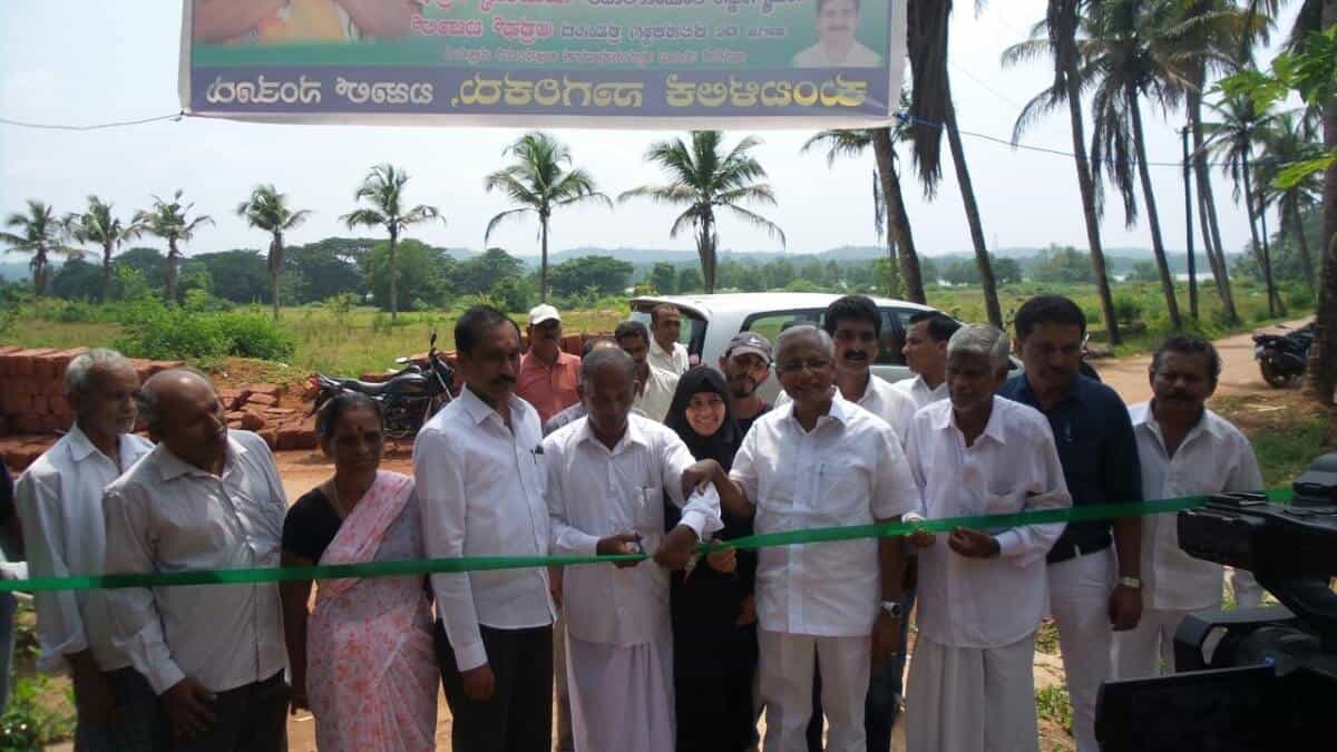 ಬಜಾಲ್ ಶಾಂತಿ ನಗರ ಕುಂಬಳಿಕೆಯಲ್ಲಿ ಕಾಂಕ್ರೀಟ್ ರಸ್ತೆ ಉದ್ಘಾಟನೆ