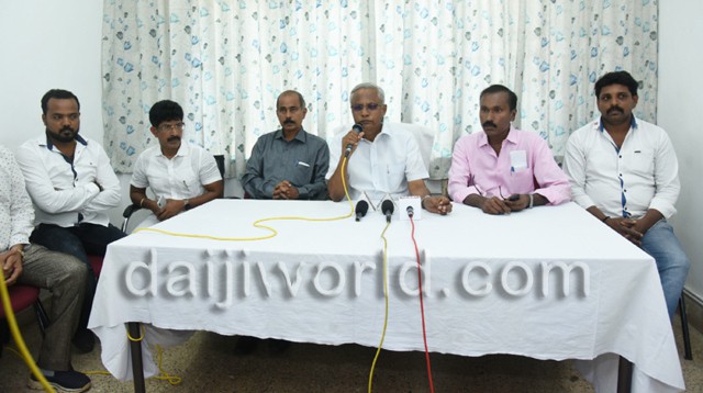 Mangaluru: MLA J R Lobo condemns attack on Thota Bengre residents, promises strict action