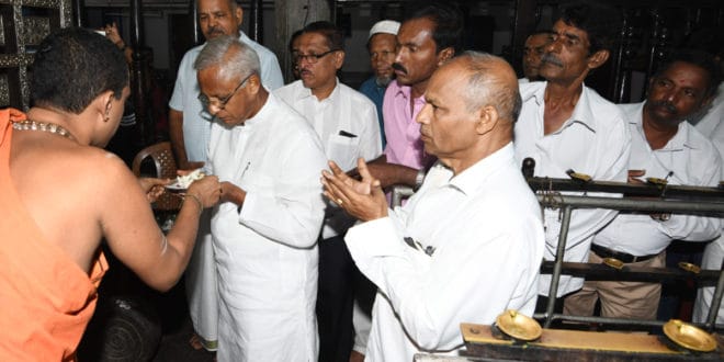 ಮಹತೋಭಾರ ಶ್ರೀ ಮಂಗಳಾದೇವಿ ದೇವಸ್ಥಾನಕ್ಕೆ ಭೇಟಿ ನೀಡಿದ ಶ್ರೀ.ಜೆ ಆರ್ ಲೋಬೊ